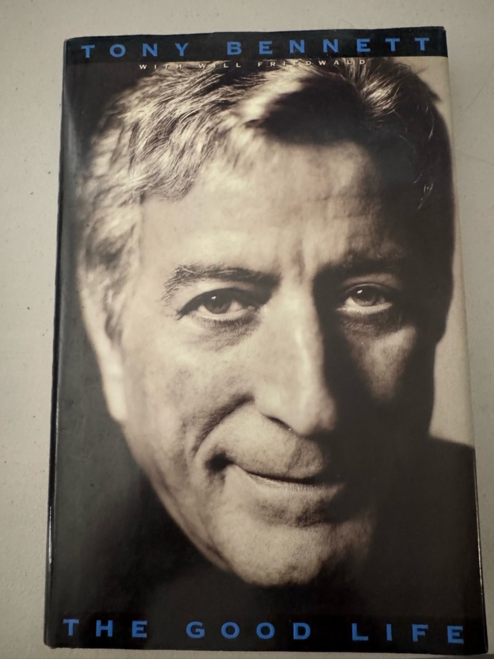 Tony Bennett "The Good Life" Hardcover Book - Black CoverWith (free Magazine )